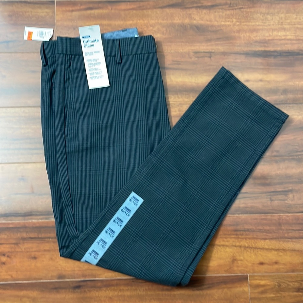 Old Navy Ultimate Chino